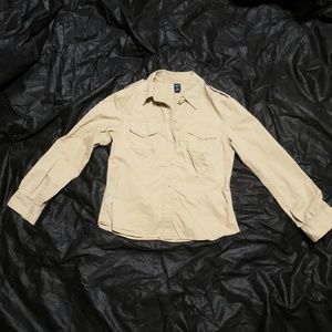 Gap shirt